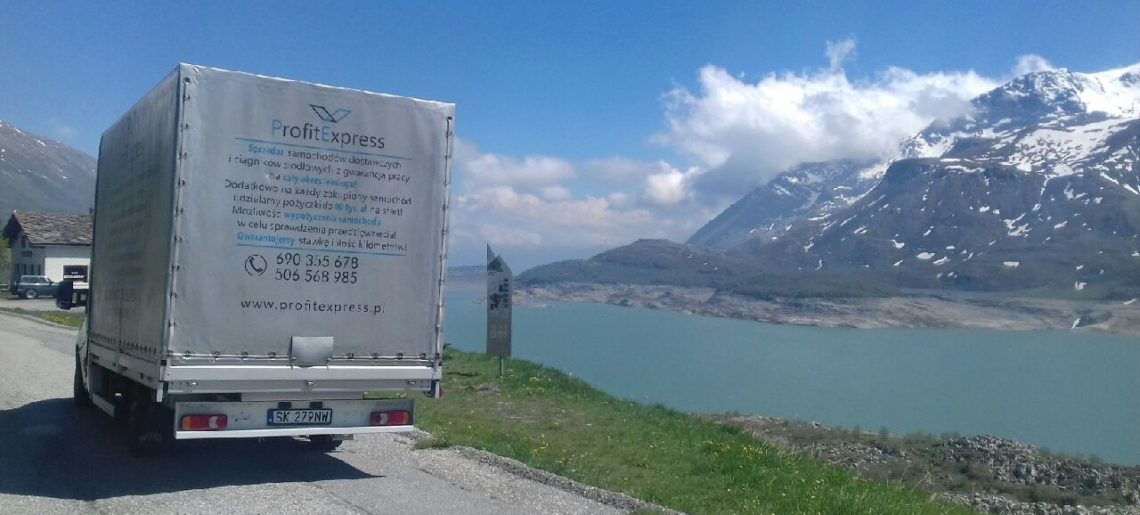 Transport dedykowany – co musisz wiedzieć?